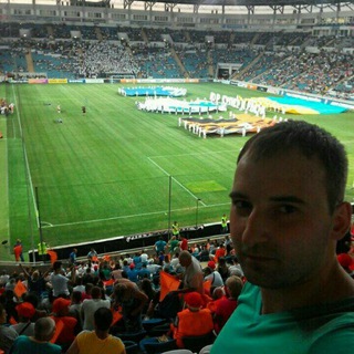 Olexandr — profile photo on Arch Town