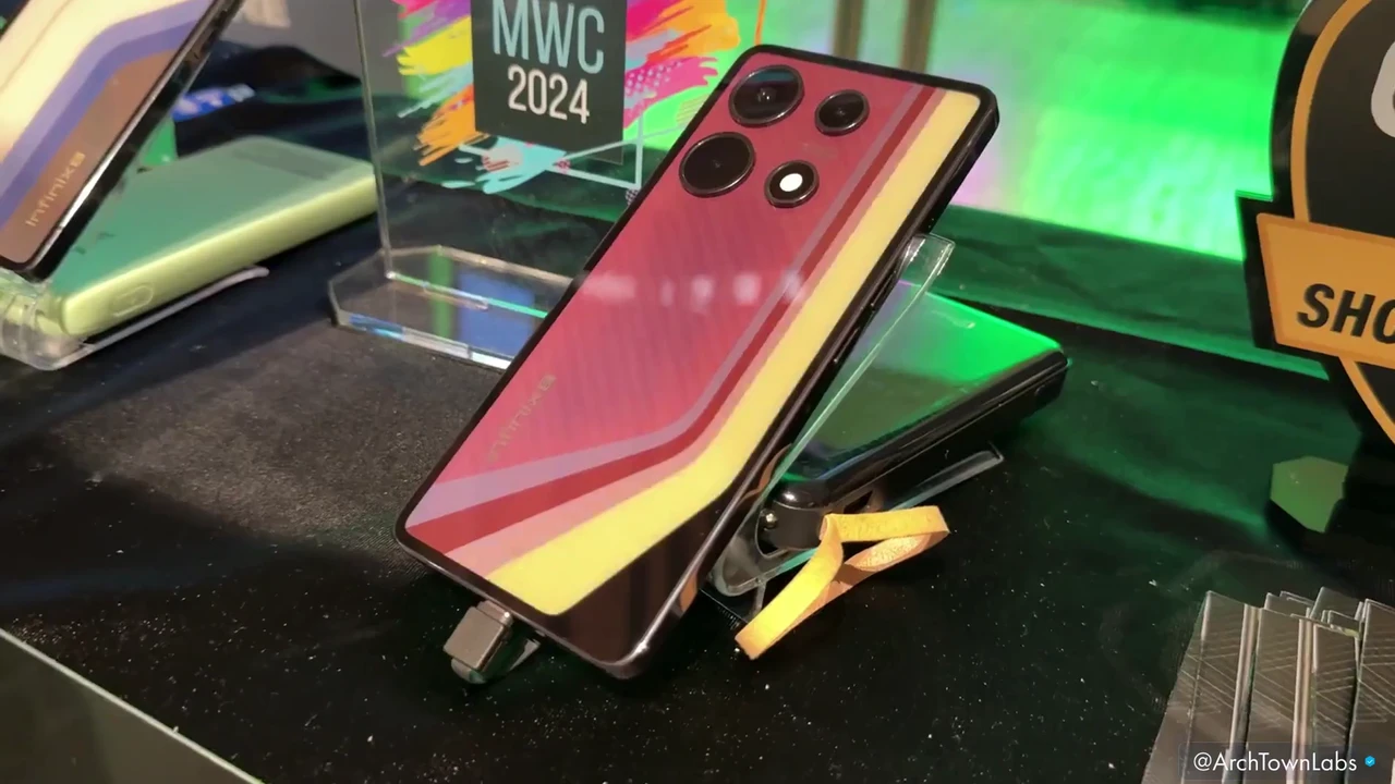Another interesting announcement at MWC 2024 about smartphones is Infinix E-Color Shift technology