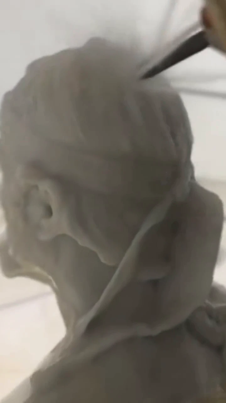 Robotization has also reached sculptors