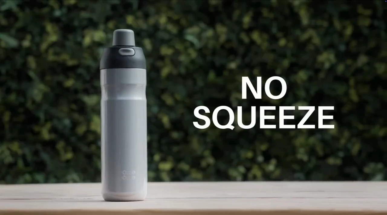 Bottle Bottle has created a bottle that creates a drinking fountain