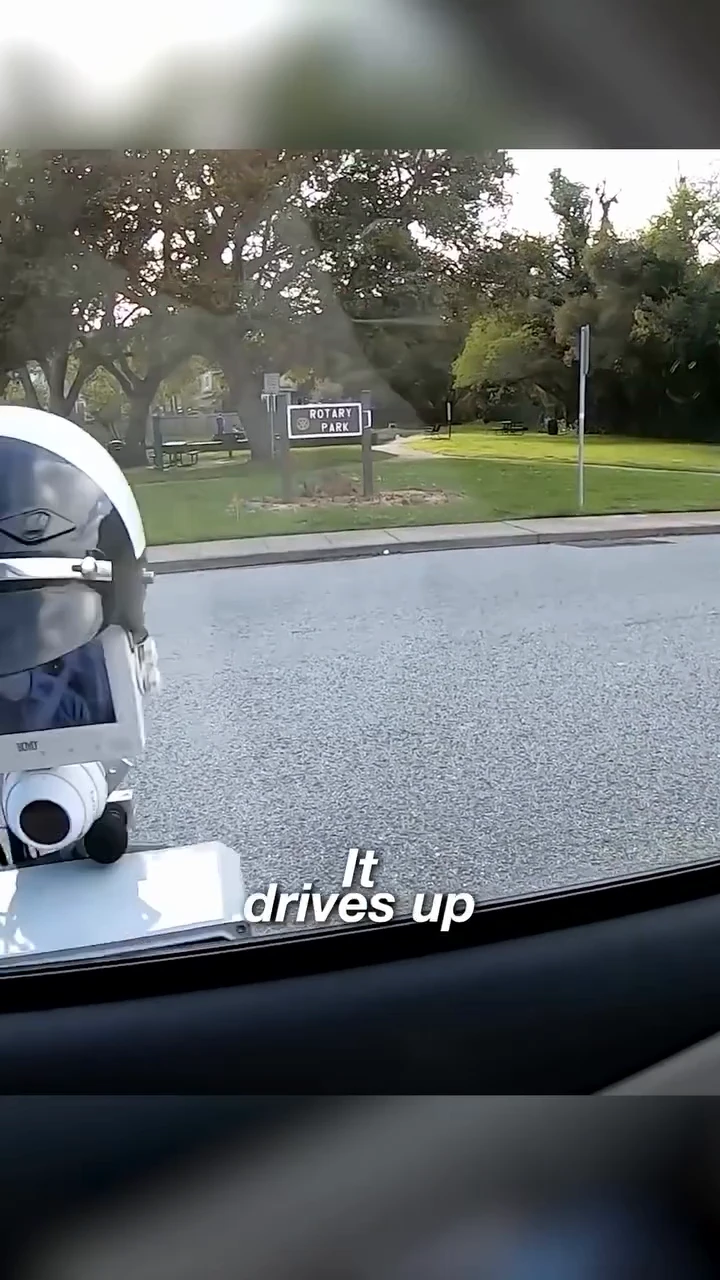 This Police Robot Takes Care Of Traffic Stops