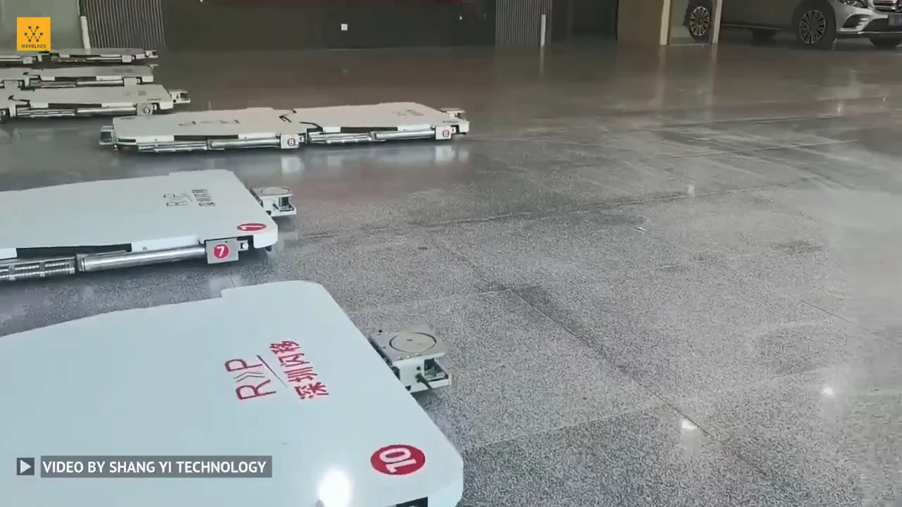 Shang Yi Technology's compact tow truck system in China moves the car itself!