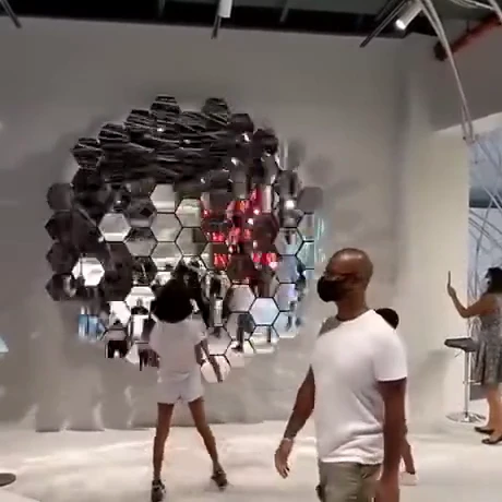 That's amazing. It looks like a liquid mirror