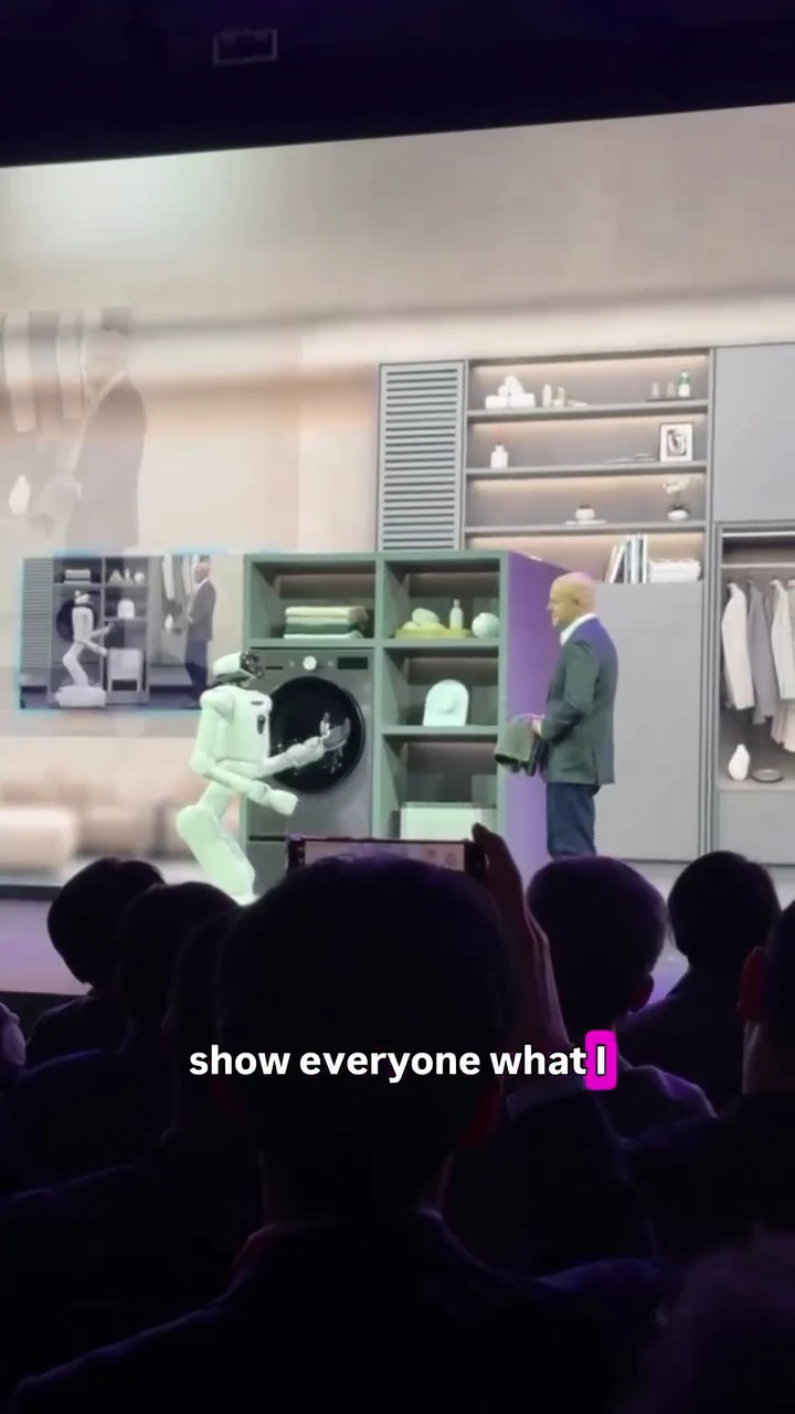 LG’s First Robot Can Control Your Entire Smart Home