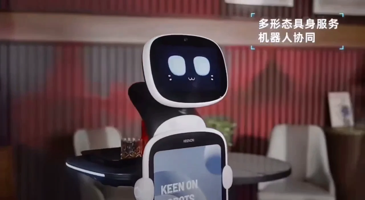 Qinglang Intelligent has revealed XMAN-R1 robots for restaurant service