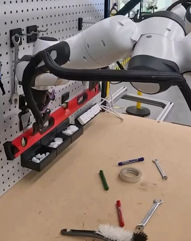 Robots with Built-In AI? Google DeepMind Just Made It Happen