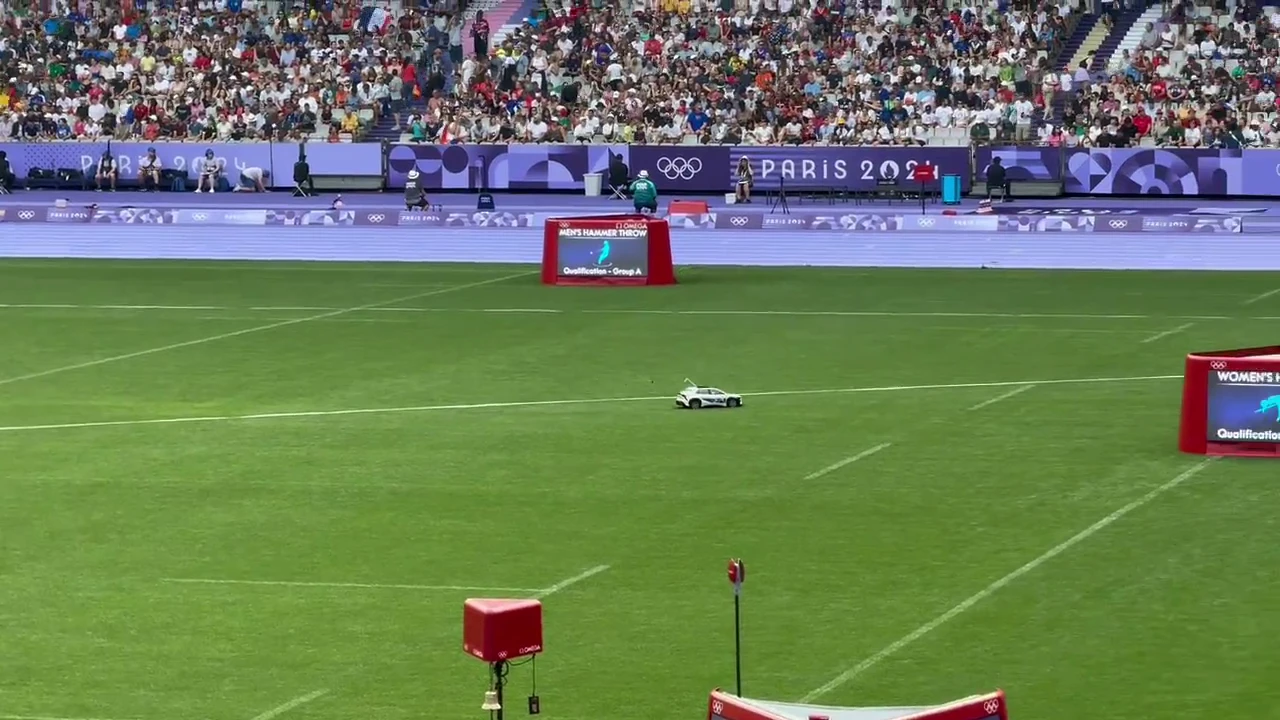 The Paris Olympics uses robot cars