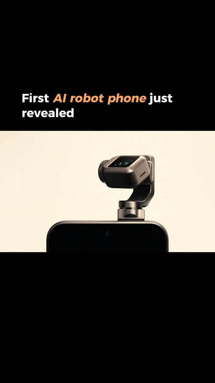 HONOR Robot Phone doesn’t just sit still, it moves