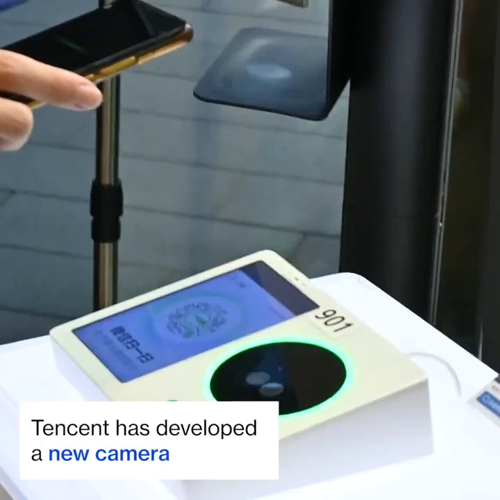 In China, the payment of tickets in Beijing subway using palm