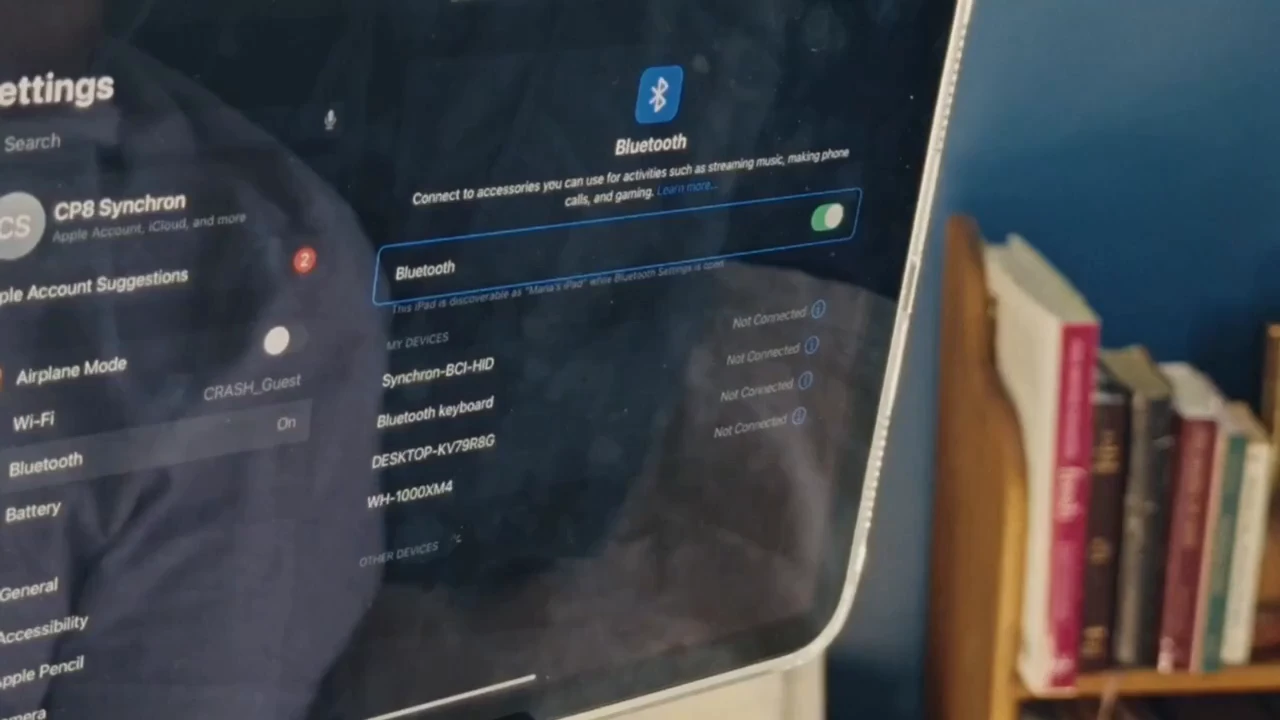  Apple showed how a person can control an iPad with their mind through a brain implant