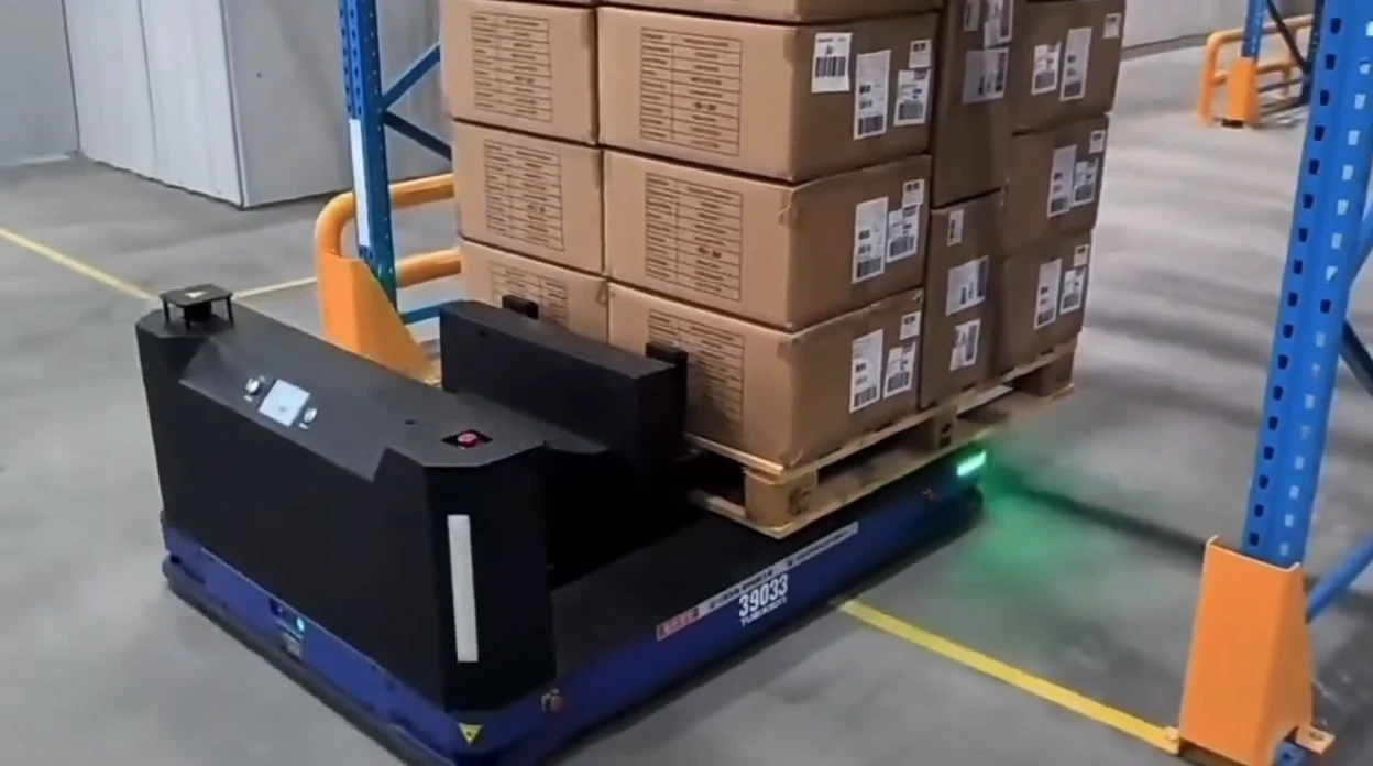 AI + Robotics Revolution in Pallet and Goods Handling