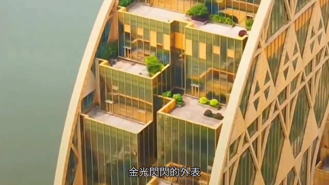 Guangzhou Yuan is the tallest round building in the world