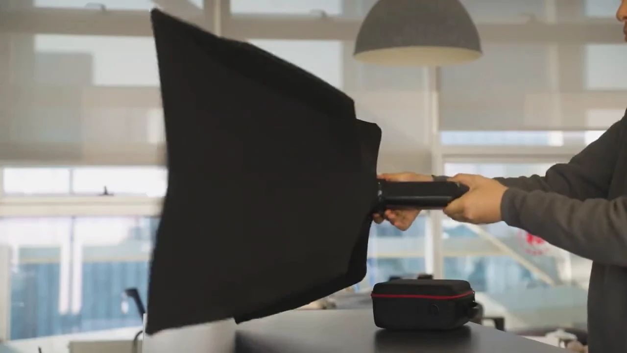 Arovia has created a 35-inch flip-out monitor that fits in a small bag