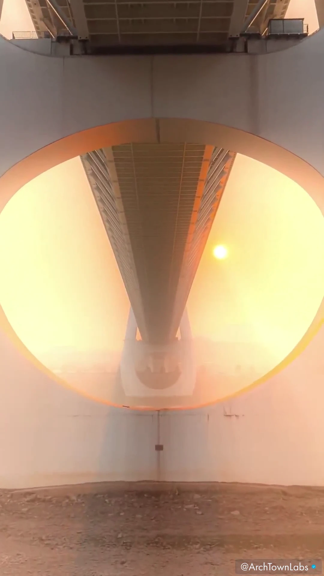 A bridge has been completed in Chongqing, China, under which crowds of locals and tourists now gather in anticipation of “shots from Interstellar”