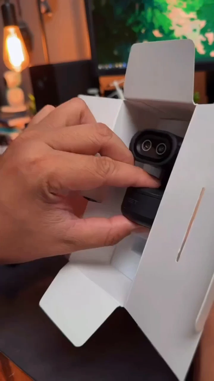 Dual 4K and AI in One Webcam? Emeet Pixy Sets a New Standard