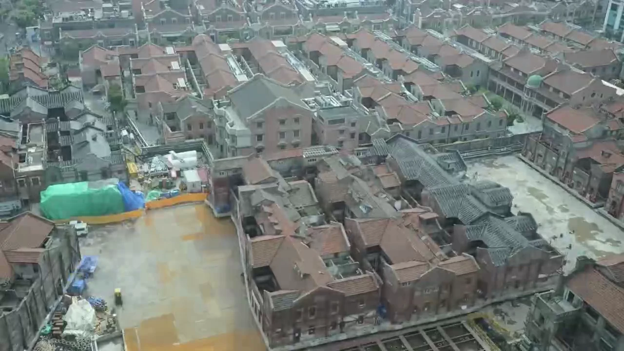 400 Robots Just Moved Historic Buildings in Shanghai – Without Demolishing Them