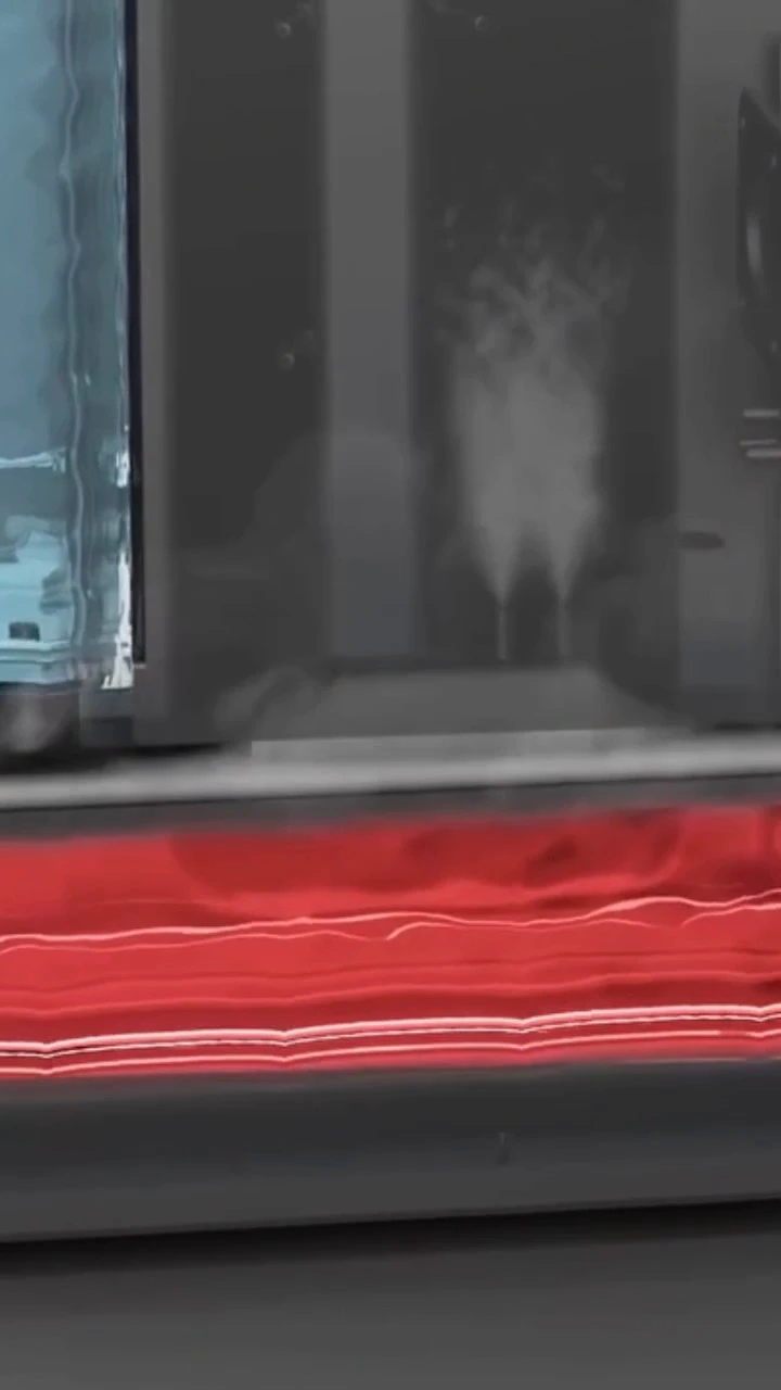 Shoe Steamer has introduced the world's first automatic steam shoe cleaner