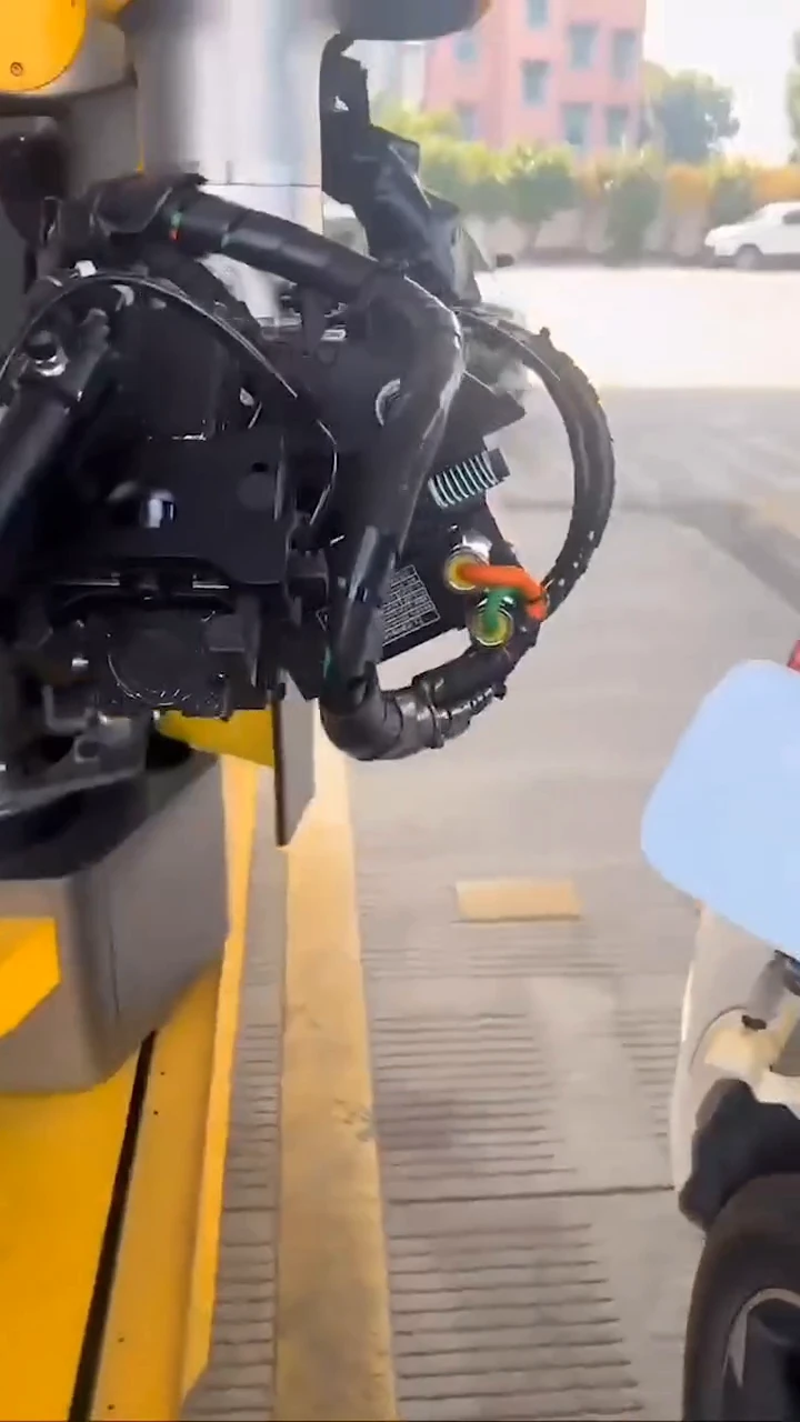 Robots at the gas stations