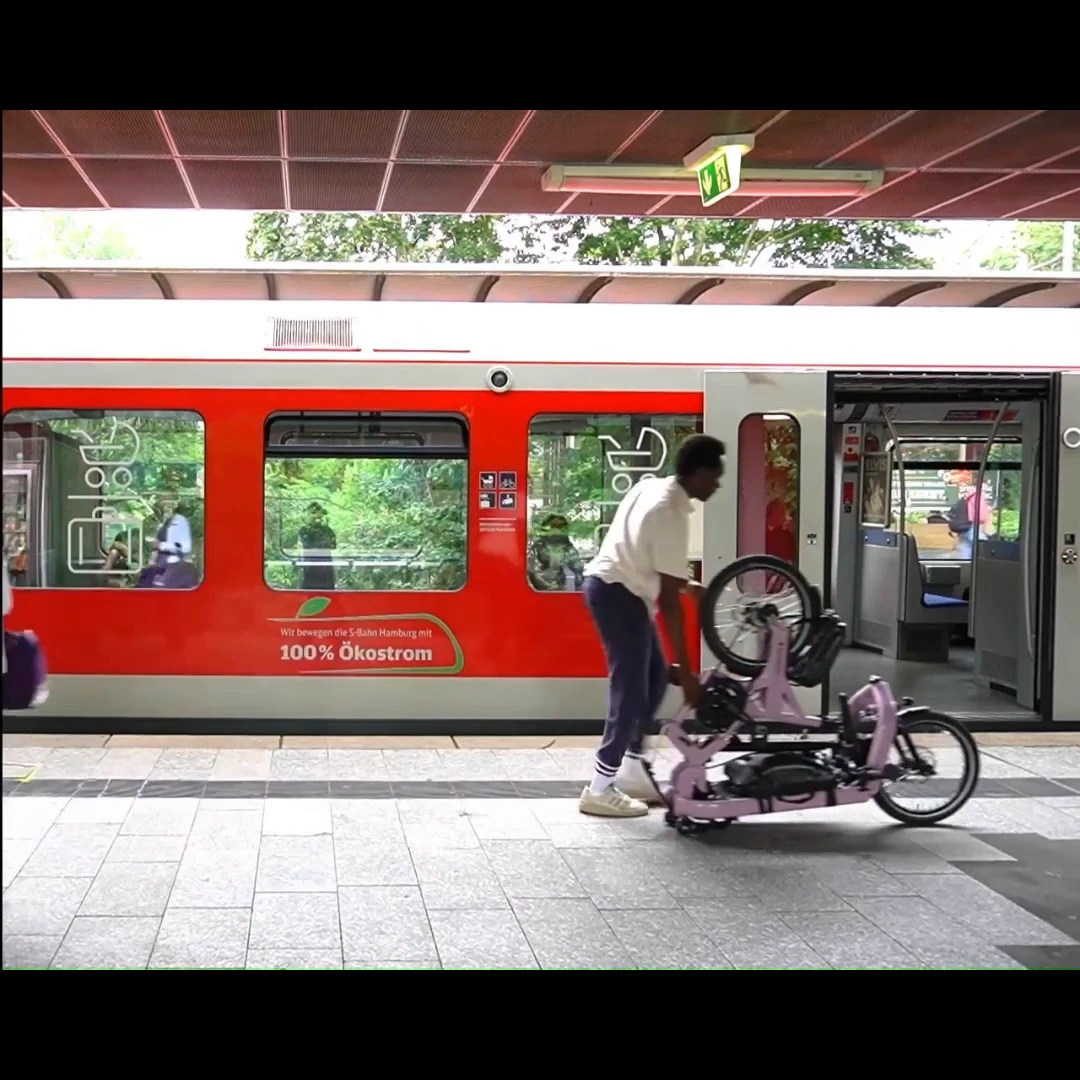 Fold has released a convenient folding electric bike