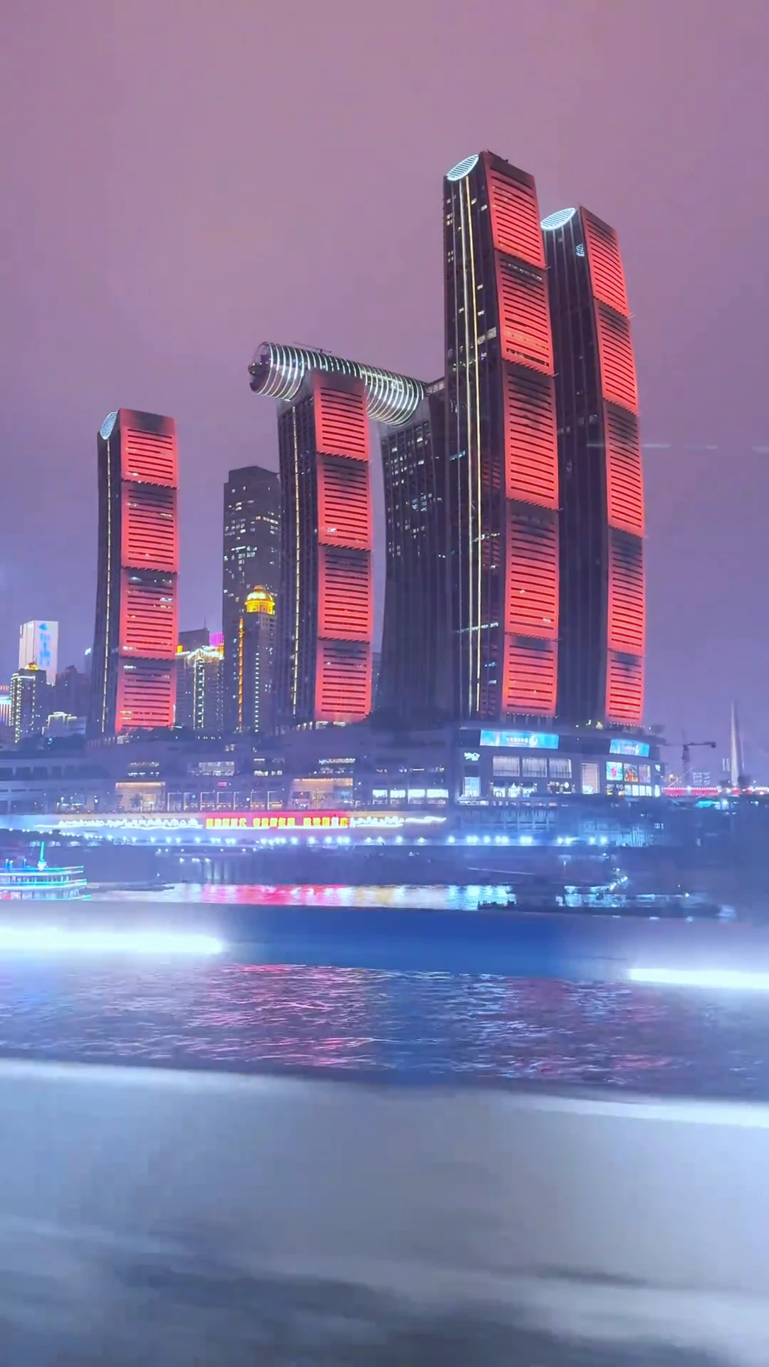 A skyscraper that shines like bamboo