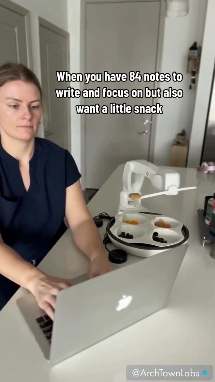 In the US, invented a robot that feeds you from a spoon to keep you busy.