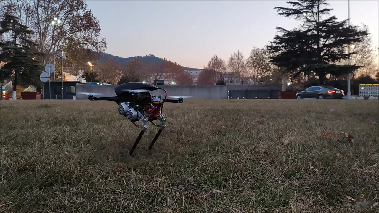 Air propellers helped a walking robot keep its balance while running