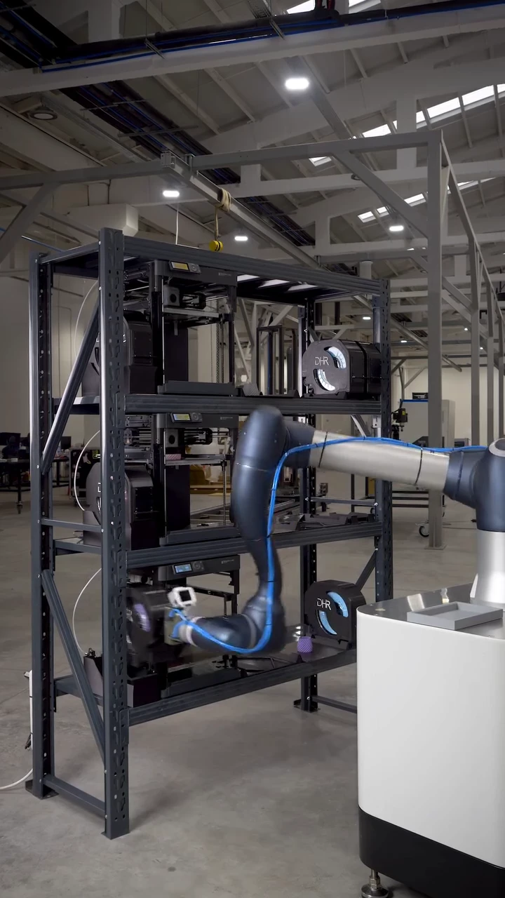 What if your 3D printers never stopped printing - not even to change filament?