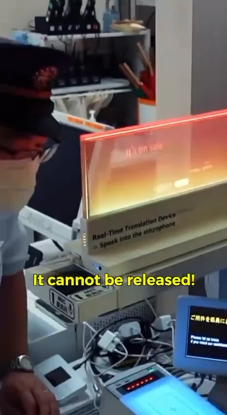 Useful stuff for tourists in Japan - transparent screens-translators